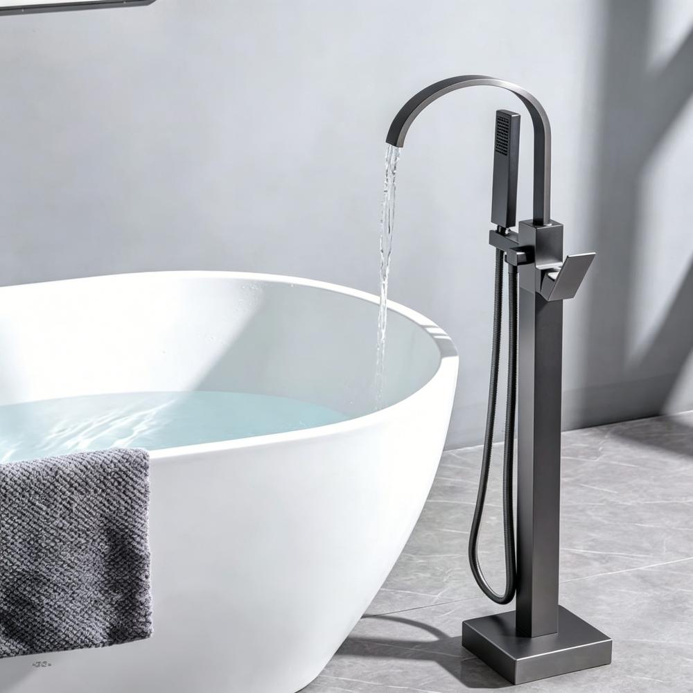 bathtub faucet 1