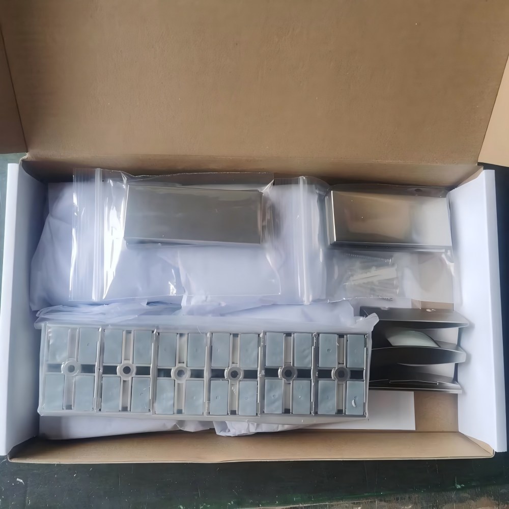 hardware accessories packing