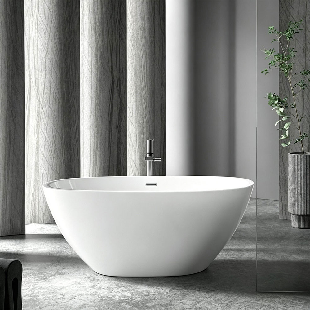 White Freestanding Bathtub